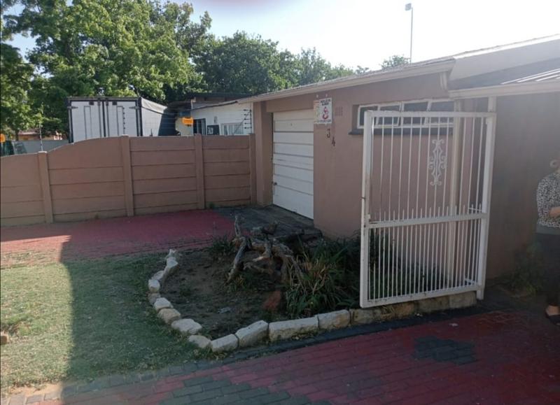 4 Bedroom Property for Sale in Sasolburg Ext 5 Free State